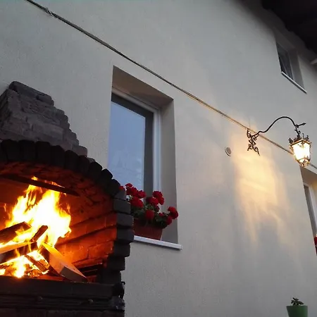 Barbeque House Apartment *